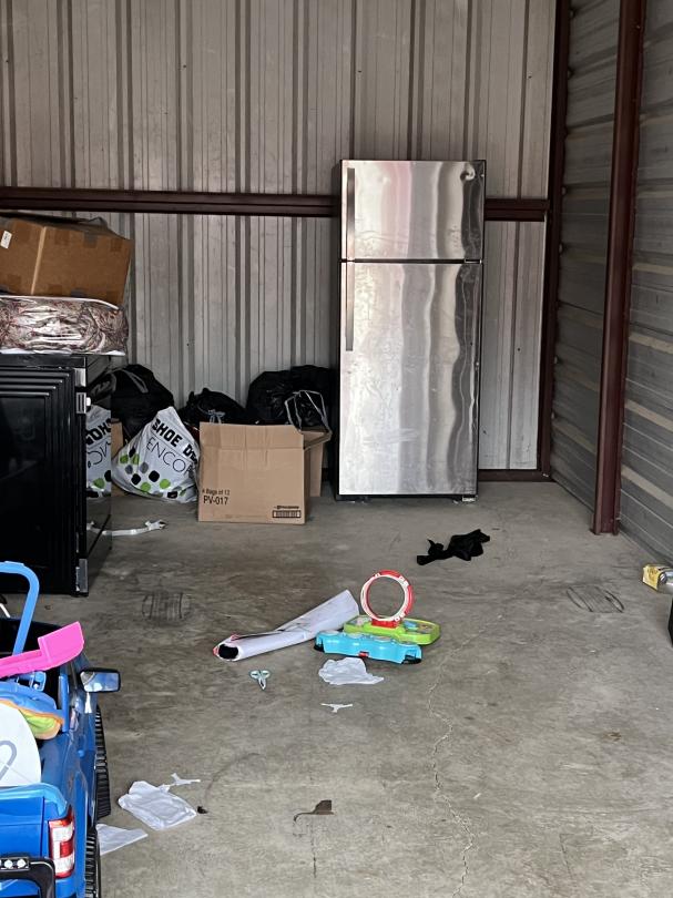 Storage Unit Auction in Olive Branch, MS at Citizen Storage Hacks